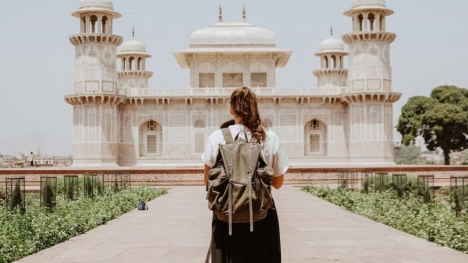 The Art of Solo Traveling: Embracing Freedom, Growth, and Adventure